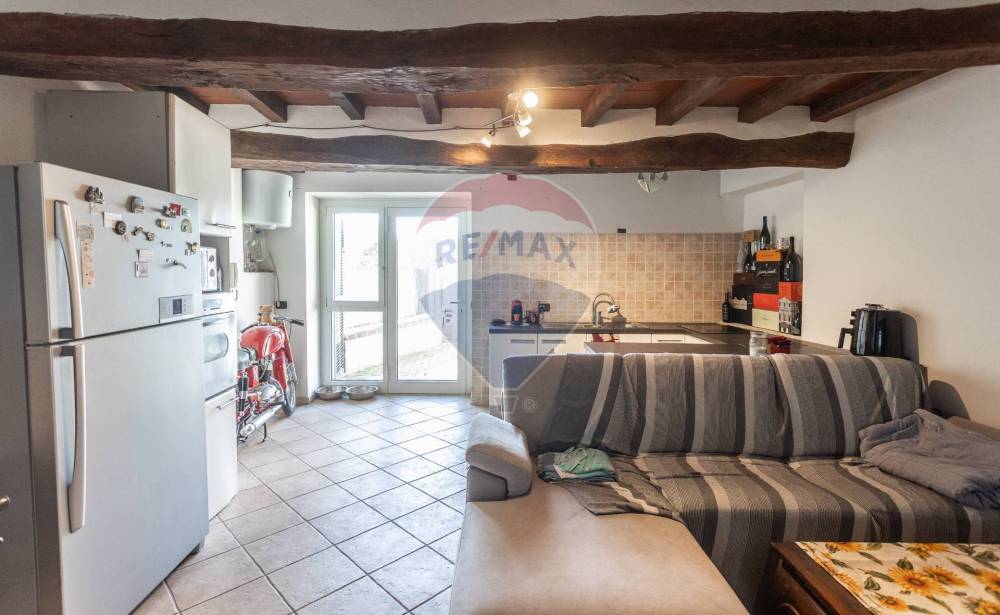 casa indipendente in vendita a Vernasca