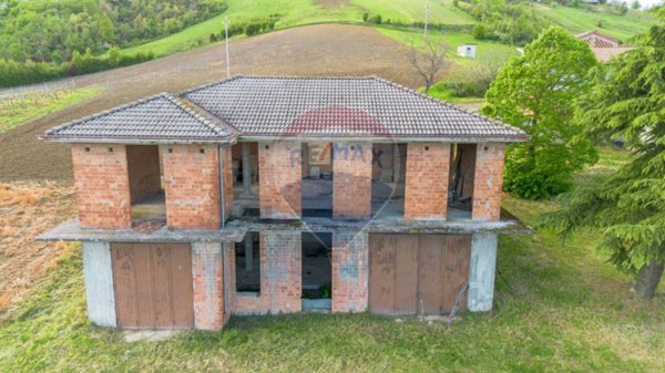 casa indipendente in vendita a Vernasca in zona Bacedasco Basso