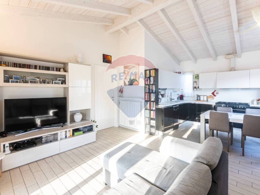 casa indipendente in vendita a Vernasca