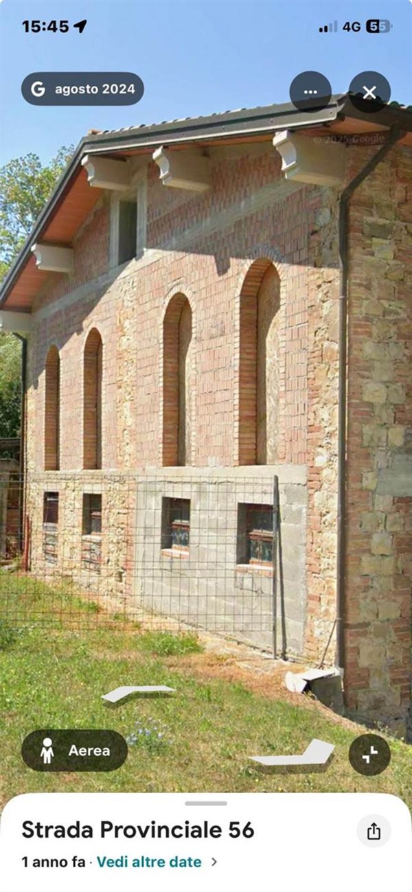casa indipendente in vendita a Vernasca in zona Vigoleno
