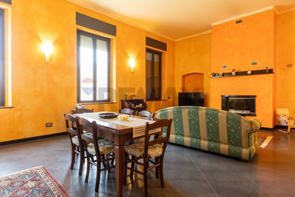 casa indipendente in vendita a Vernasca in zona Trinità