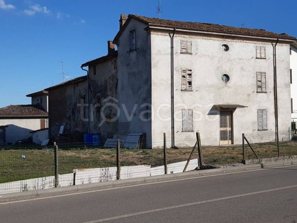 casa indipendente in vendita a Vigolzone in zona Villò
