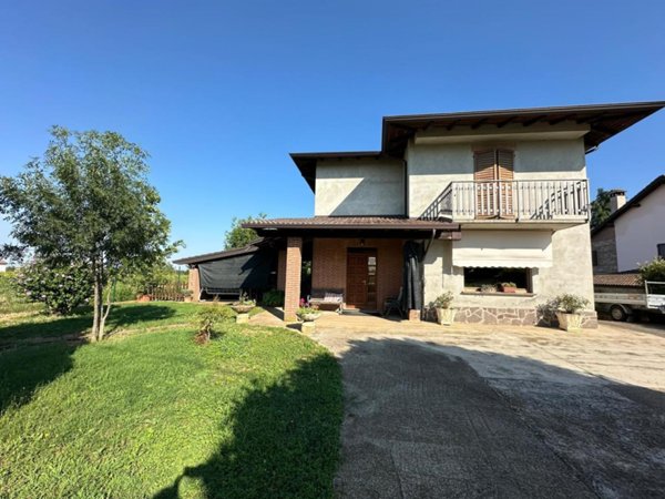casa indipendente in vendita a Vigolzone
