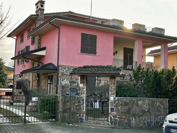 casa indipendente in vendita a Vigolzone