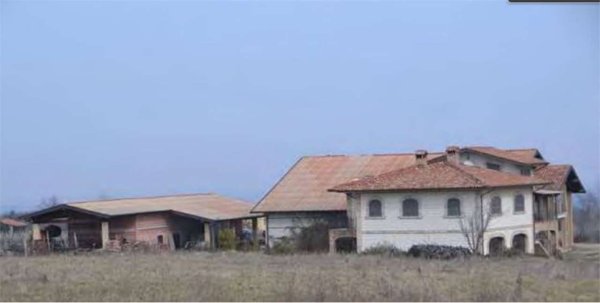 locale di sgombero in vendita a Vigolzone