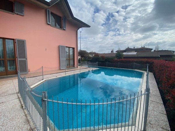 casa indipendente in vendita a Vigolzone
