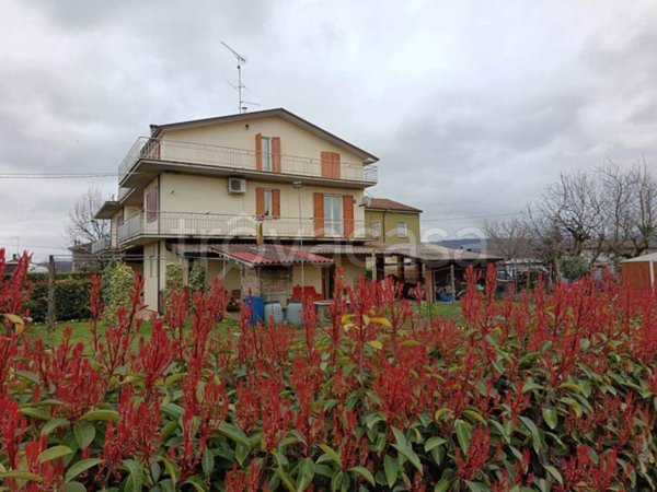 appartamento in vendita a Vigolzone in zona Villò