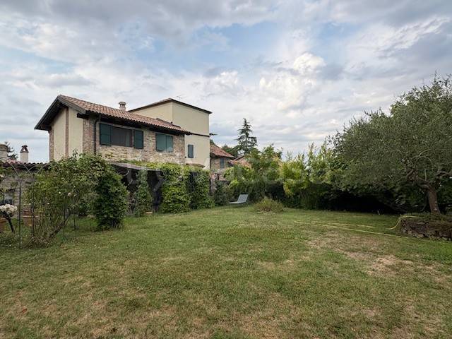 casa indipendente in vendita a Vigolzone