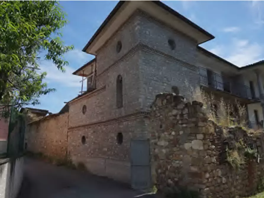 casa indipendente in vendita a Vigolzone in zona Villò