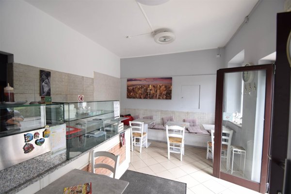 negozio in vendita a Vigolzone