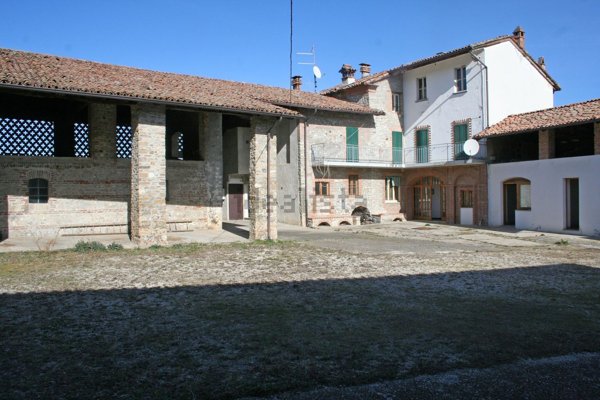 casa indipendente in vendita a Vigolzone in zona Grazzano Visconti