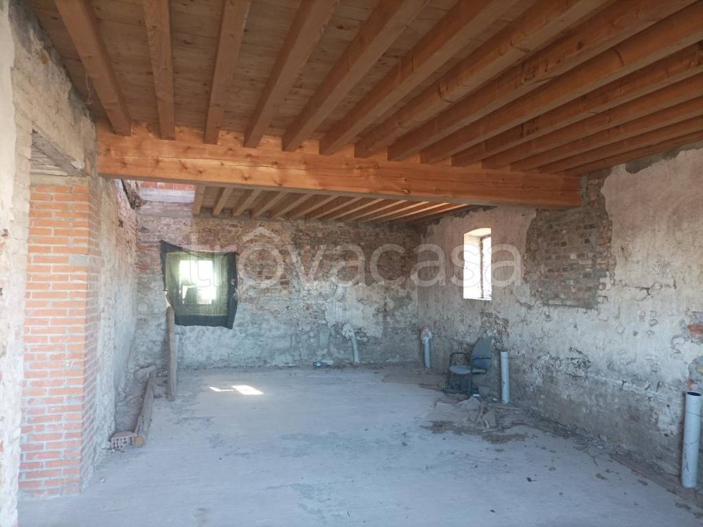casa indipendente in vendita a Vigolzone in zona Borgo di Sotto