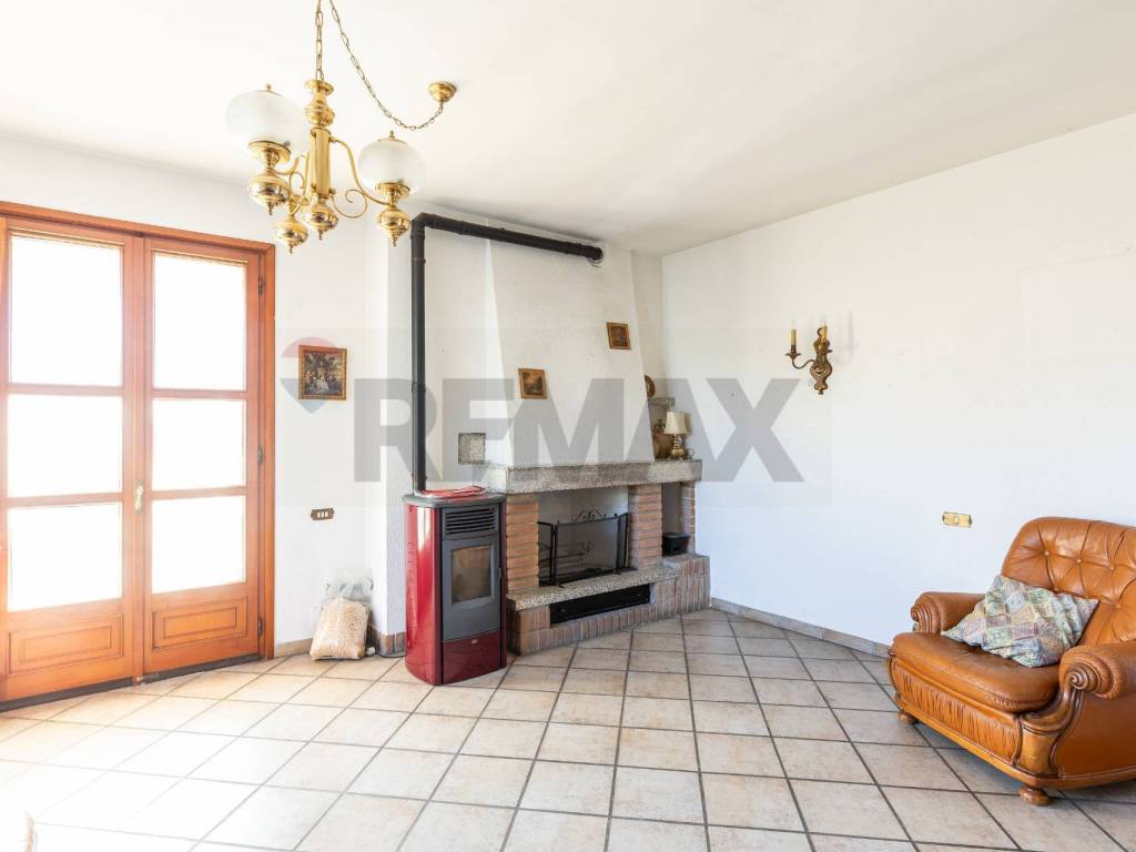 casa indipendente in vendita a Vigolzone in zona Borgo di Sotto