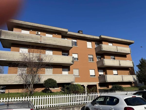appartamento in vendita a Vigolzone in zona Borgo di Sotto