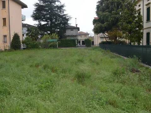 terreno agricolo in vendita a Vigolzone in zona Borgo di Sotto