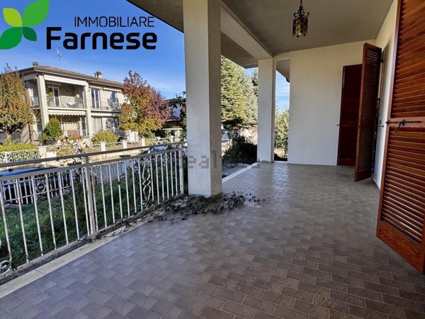 casa indipendente in vendita a Vigolzone in zona Borgo di Sotto