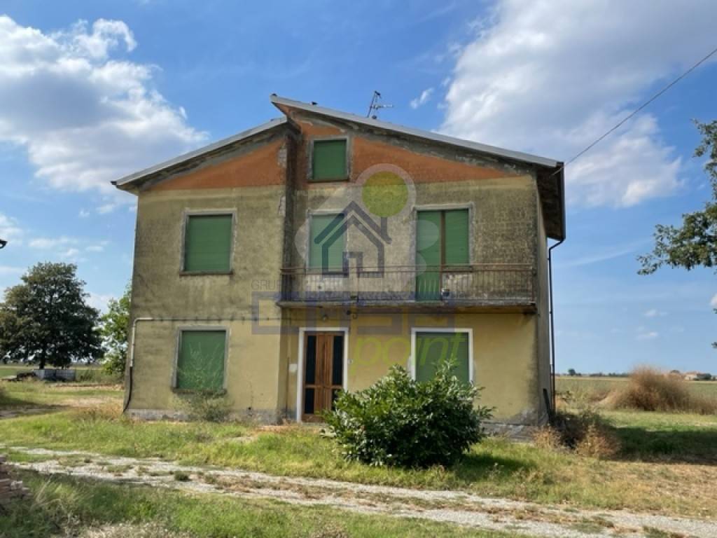casa indipendente in vendita a Villanova sull'Arda