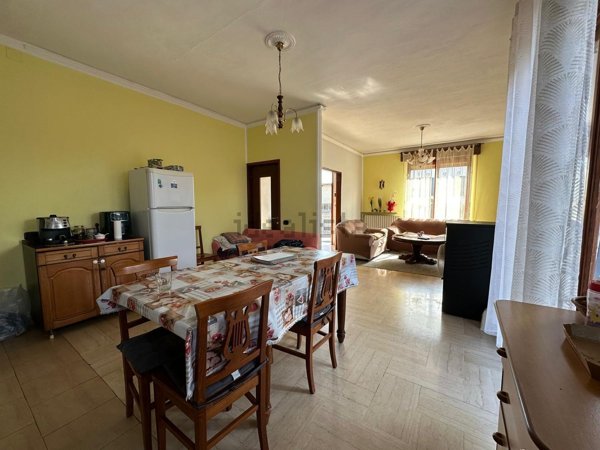 casa indipendente in vendita a Villanova sull'Arda