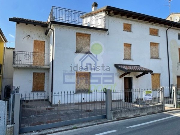 appartamento in vendita a Villanova sull'Arda