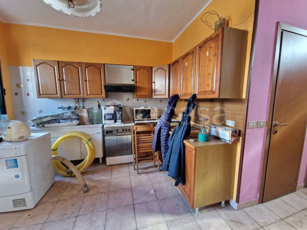 casa indipendente in vendita a Ziano Piacentino in zona Vicobarone