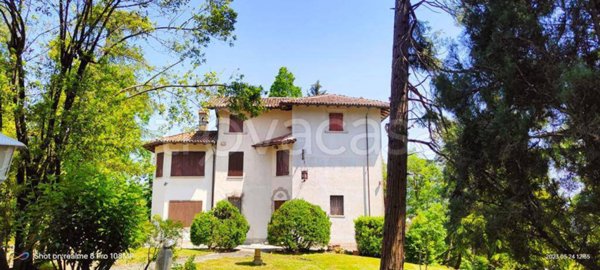 casa indipendente in vendita a Ziano Piacentino