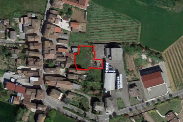 terreno agricolo in vendita a Ziano Piacentino in zona Seminò