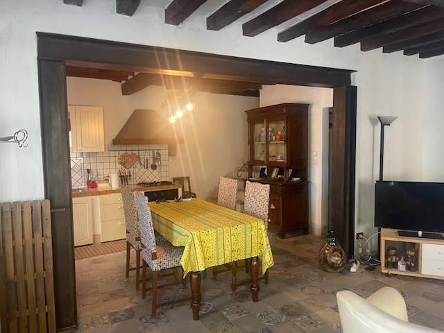 casa indipendente in vendita a Ziano Piacentino in zona Vicobarone