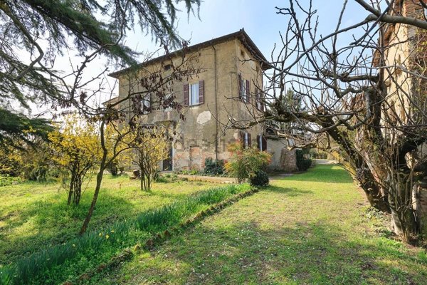 villa in vendita a Ziano Piacentino