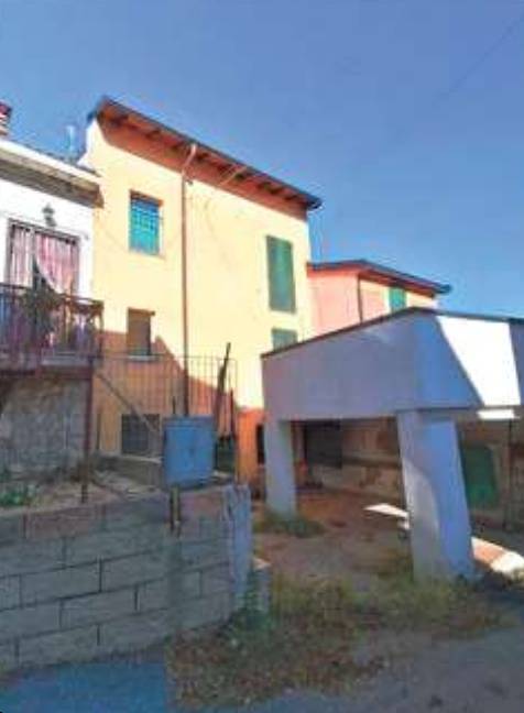 appartamento in vendita a Ziano Piacentino
