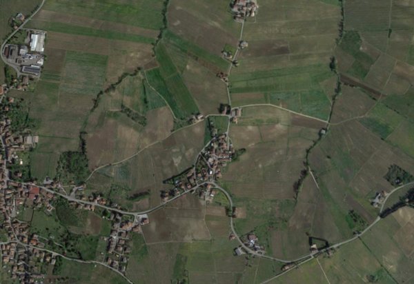 capannone in vendita a Ziano Piacentino