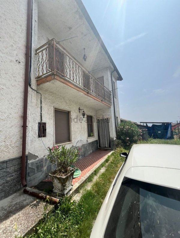 appartamento in vendita a Ziano Piacentino