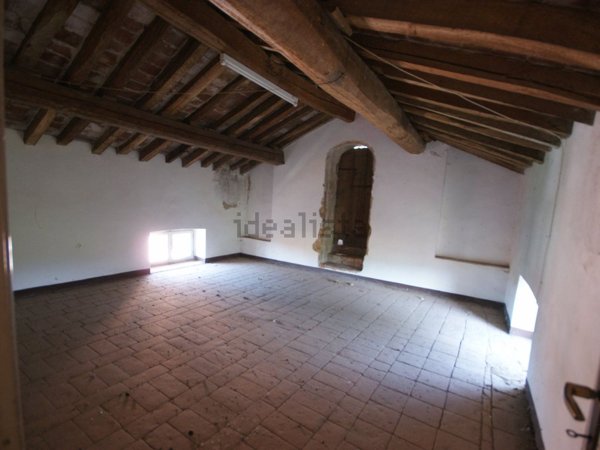 appartamento in vendita a Ziano Piacentino