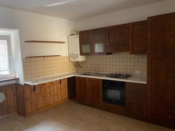 casa indipendente in vendita a Ziano Piacentino in zona Vicobarone