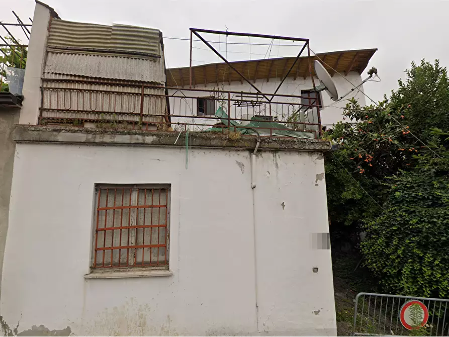 casa indipendente in vendita a Ziano Piacentino