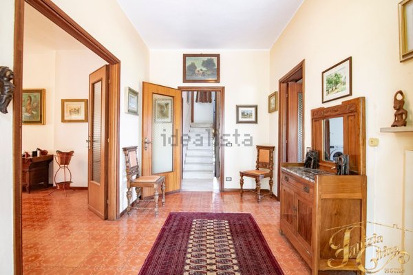 casa indipendente in vendita a Ziano Piacentino