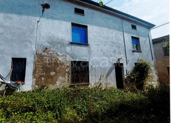 appartamento in vendita a Ziano Piacentino in zona Seminò