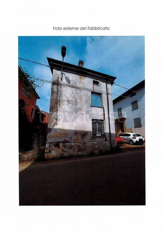 monolocale in vendita a Ziano Piacentino in zona Seminò