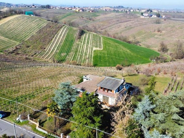 casa indipendente in vendita a Ziano Piacentino in zona Seminò