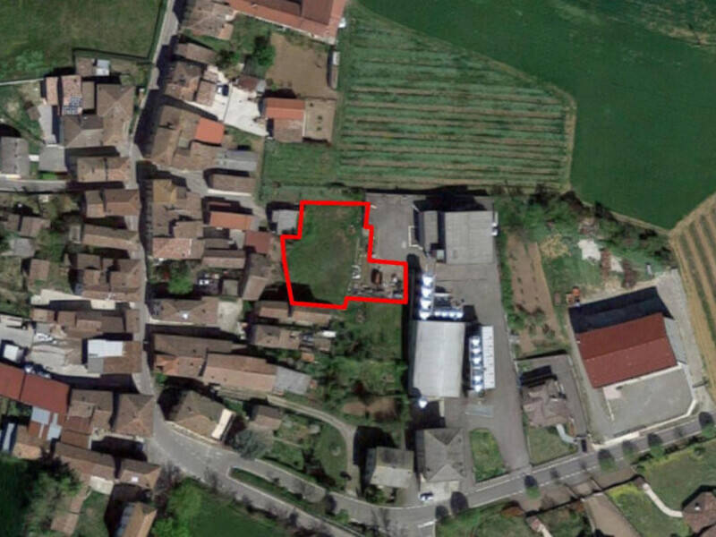 terreno agricolo in vendita a Ziano Piacentino in zona Seminò