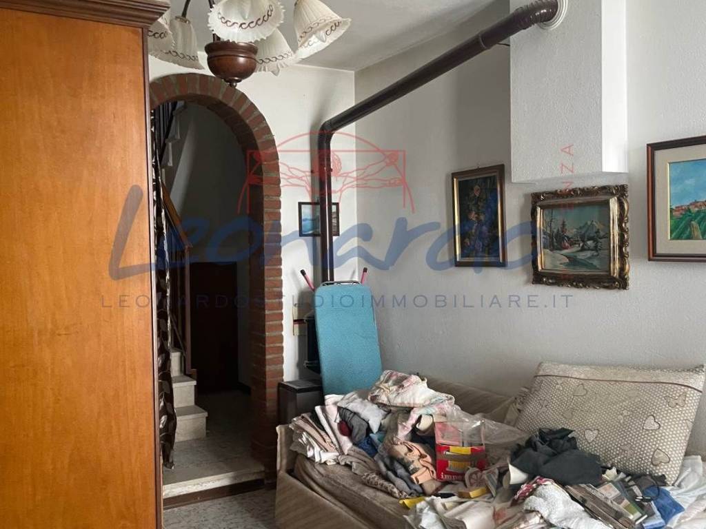 casa indipendente in vendita a Ziano Piacentino in zona Seminò