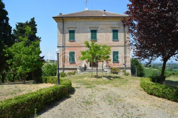 casa indipendente in vendita a Ziano Piacentino in zona Seminò