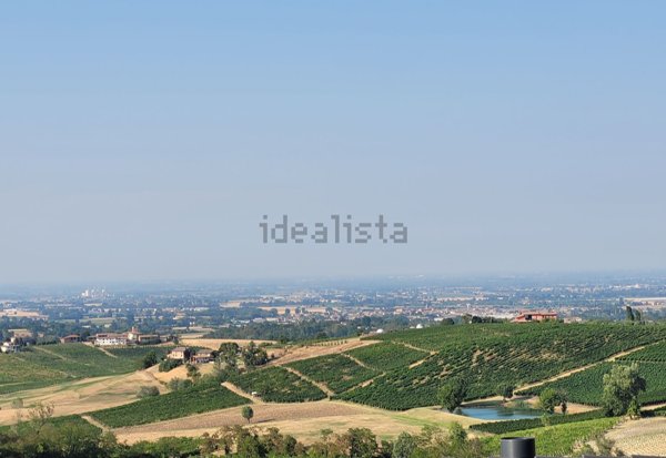 casa semindipendente in vendita a Ziano Piacentino in zona Albareto