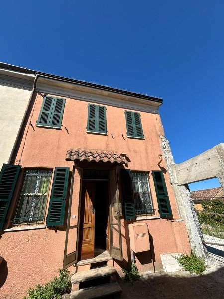appartamento in vendita a Ziano Piacentino