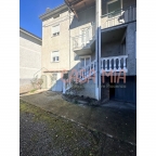 casa indipendente in vendita ad Alta Val Tidone in zona Caminata