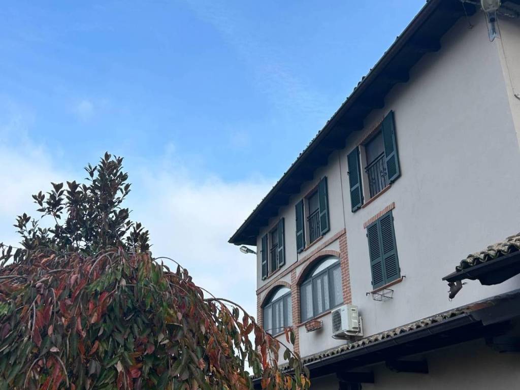 casa indipendente in vendita ad Alta Val Tidone