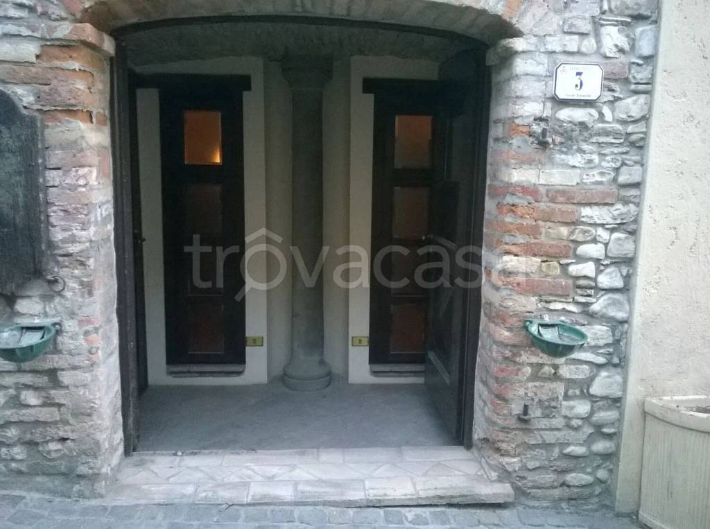 quadrivano in vendita ad Alta Val Tidone