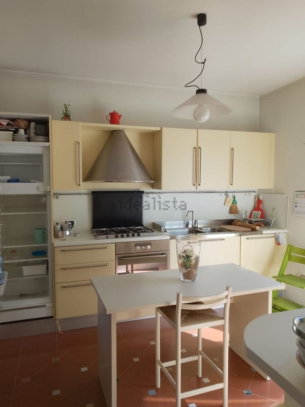 casa indipendente in vendita ad Alta Val Tidone