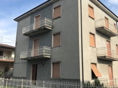 casa indipendente in vendita ad Alta Val Tidone in zona Nibbiano