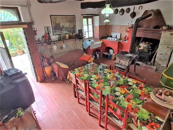 appartamento in vendita ad Alta Val Tidone