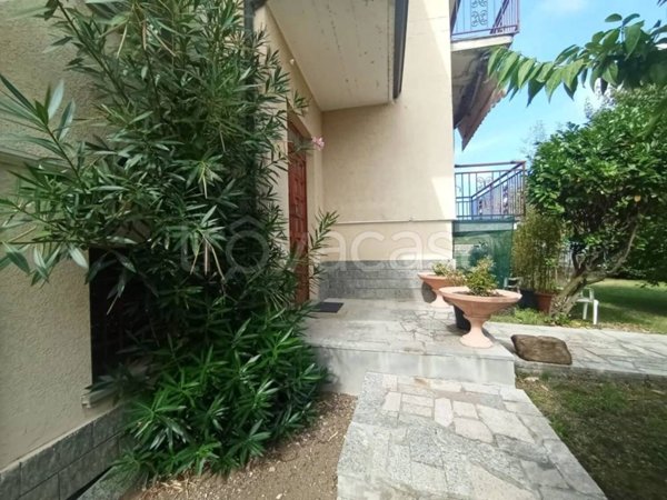 appartamento in vendita ad Alta Val Tidone in zona Trevozzo